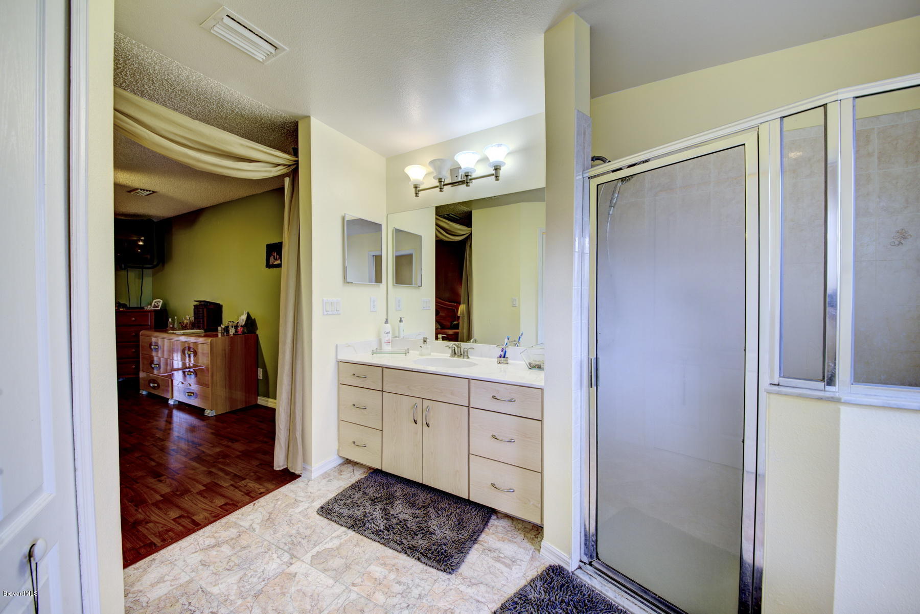 720 Furth Road Northwest Palm Bay, FL 32907 - Photo 20 of 24 Walk-in Shower