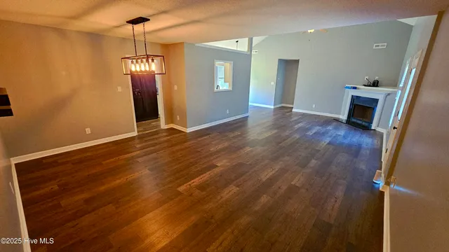 $1,875 | 127 Whiteleaf Drive, Jacksonville, NC 28546