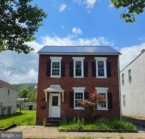 $135,000 | 216 Valley Street, Cumberland, MD 21502