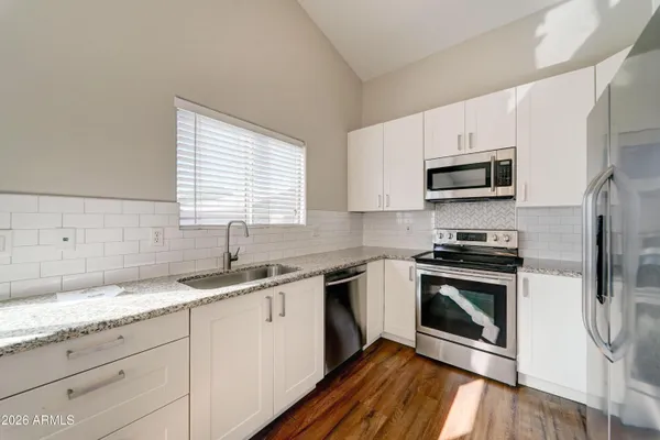 $1,725 | 13589 West Ocotillo Lane, Surprise, AZ 85374