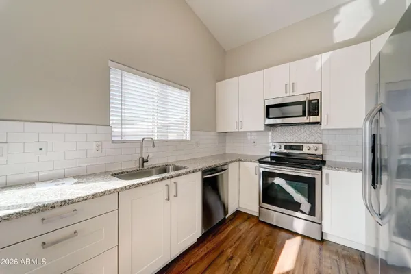 $1,725 | 13589 West Ocotillo Lane, Surprise, AZ 85374