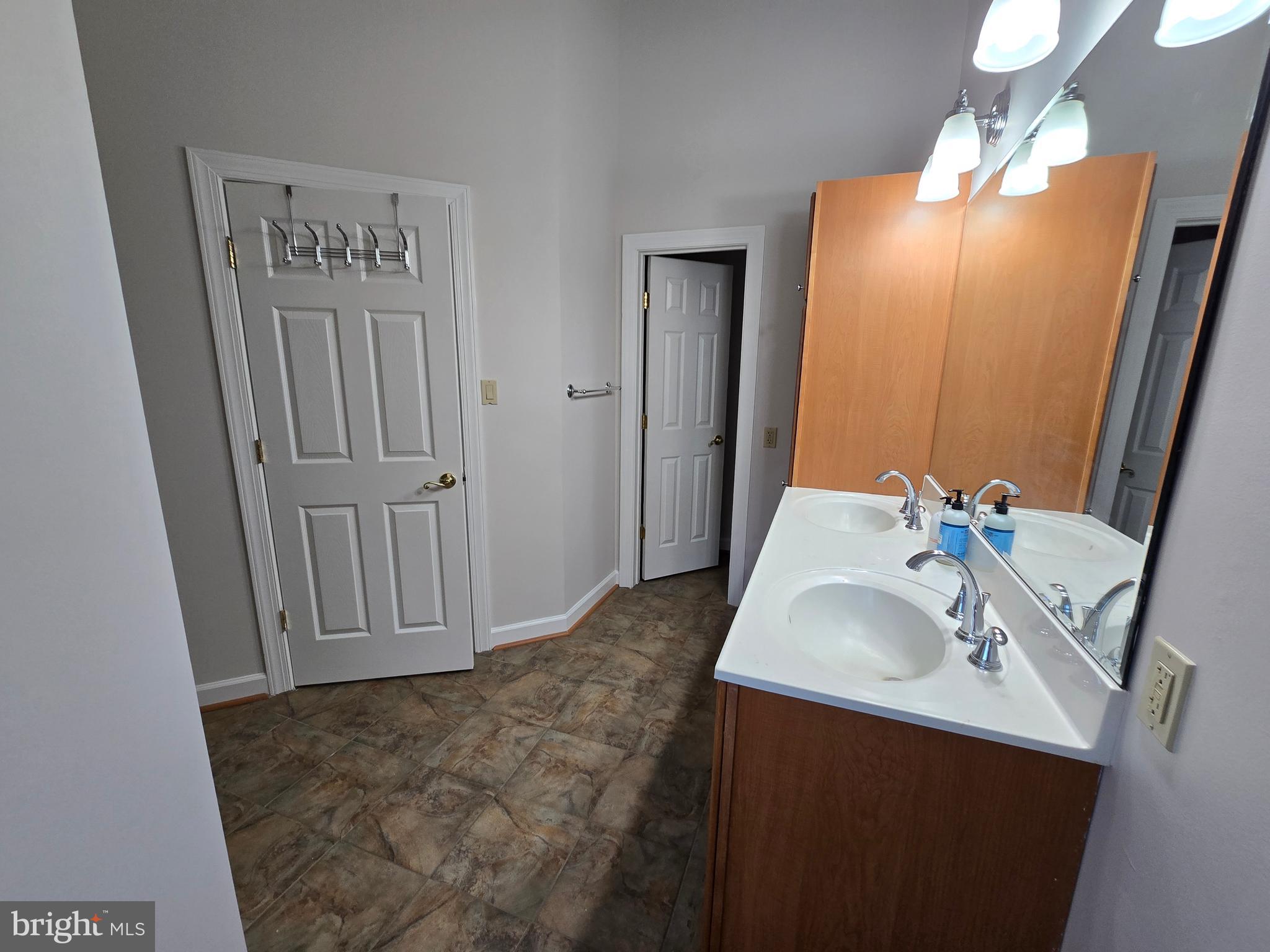 14113 Parker Farm Way Silver Spring, MD 20906 - Photo 29 of 60