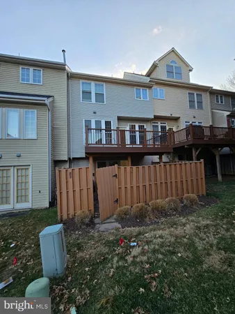 $3,200 | 14113 Parker Farm Way, Silver Spring, MD 20906