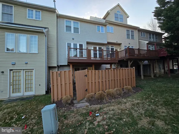 $3,200 | 14113 Parker Farm Way, Silver Spring, MD 20906