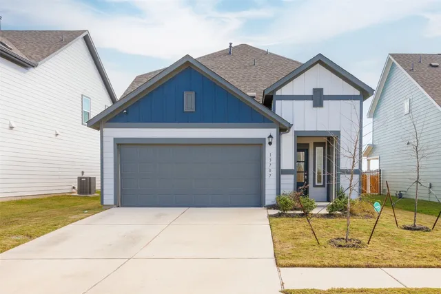 $2,125 | 13707 Manhattan Drive, Pflugerville, TX 78660