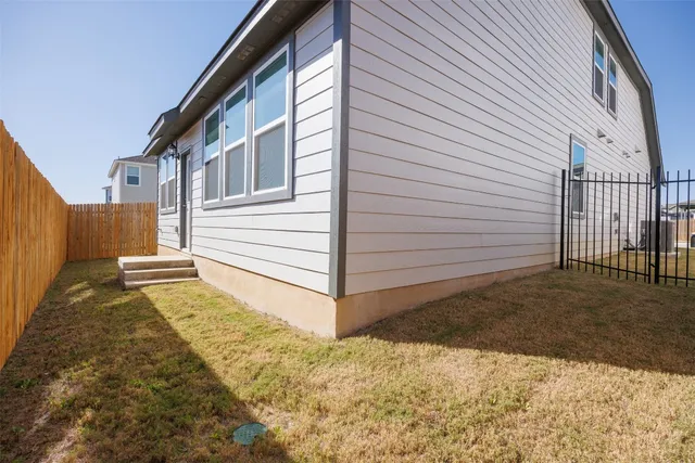$2,125 | 13707 Manhattan Drive, Pflugerville, TX 78660