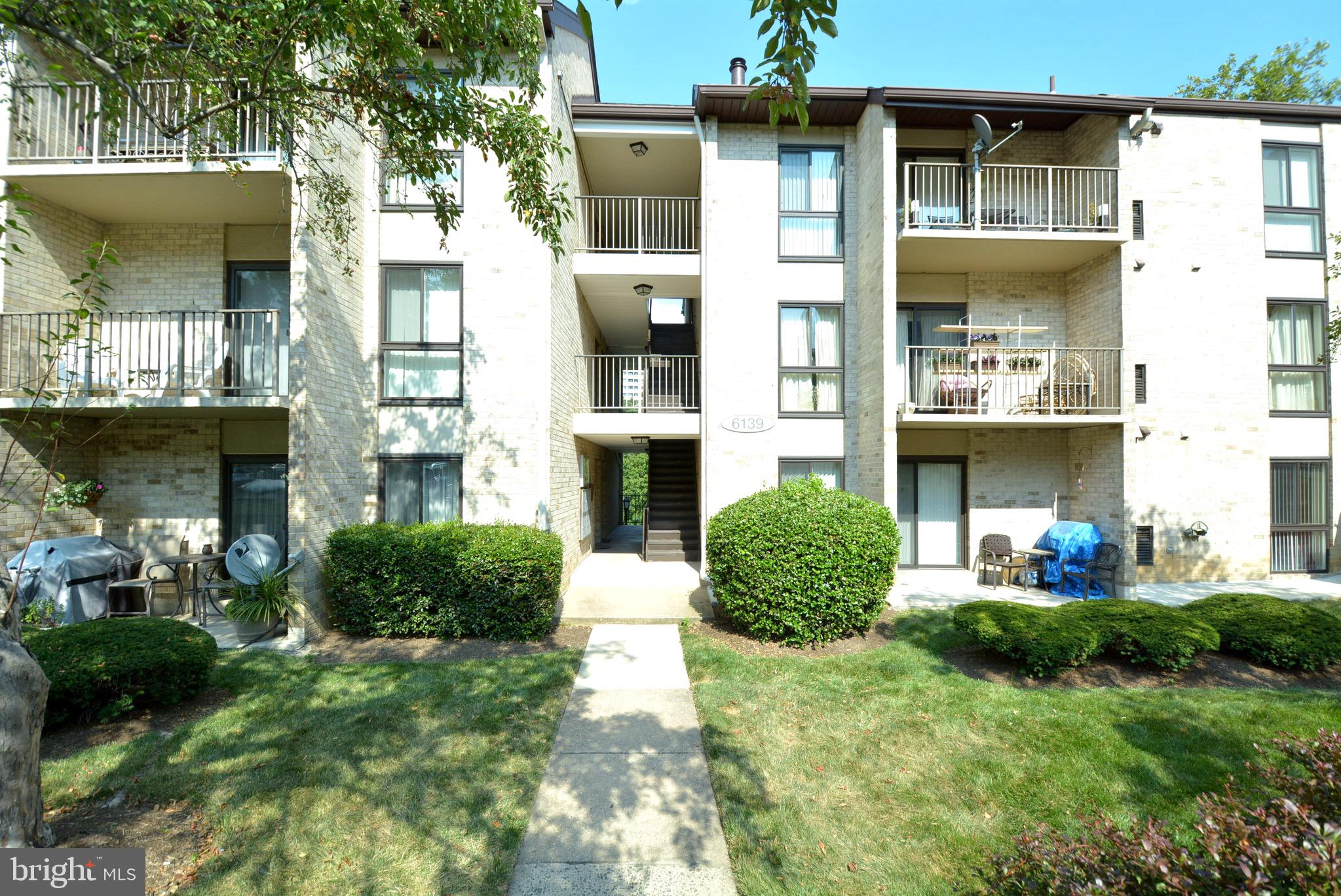 6139 Edsall Road, Unit M Alexandria, VA 22304 - Photo 1 of 24 Gallery Image 1
