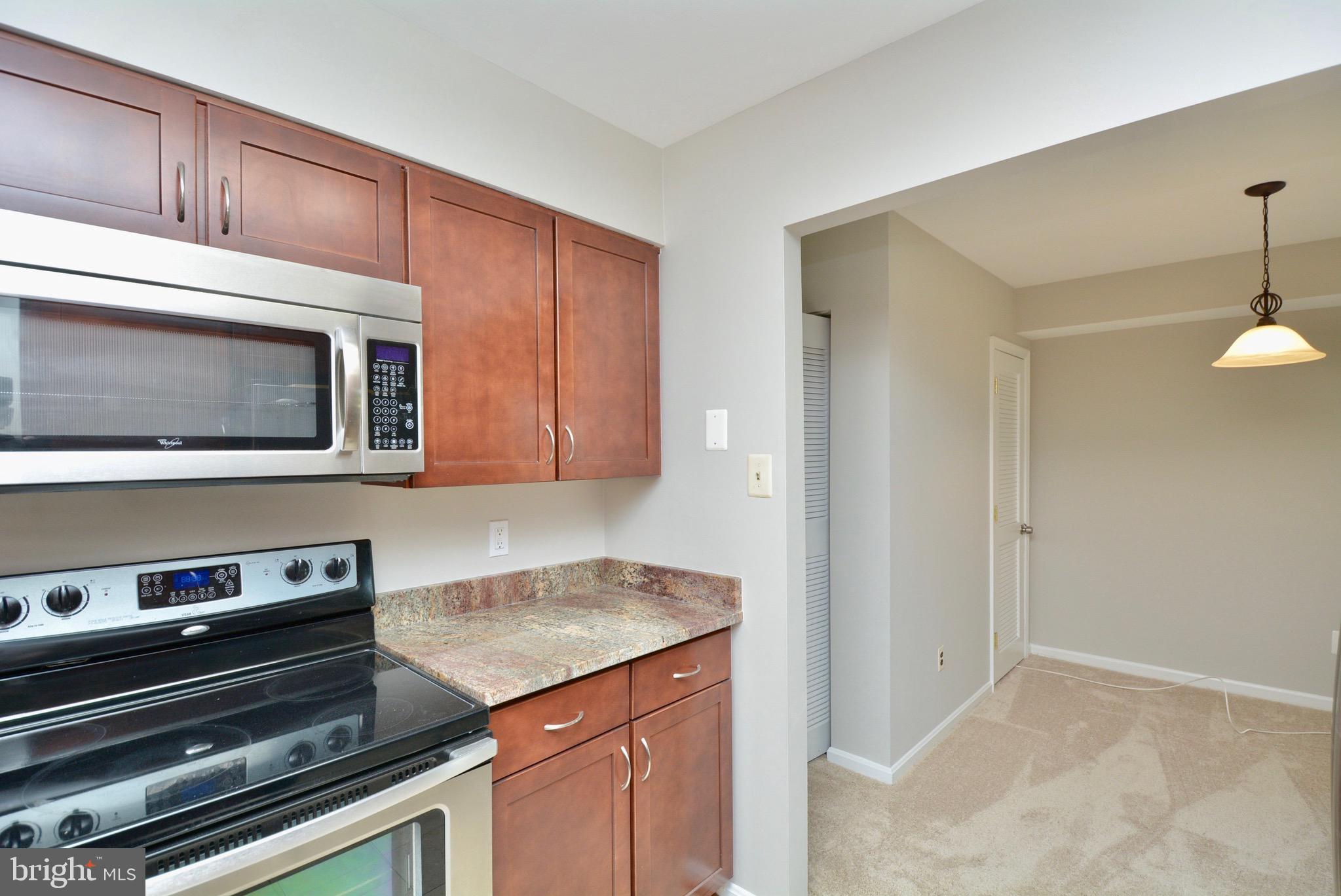 6139 Edsall Road, Unit M Alexandria, VA 22304 - Photo 14 of 24 Dedicated circuit on microwave
