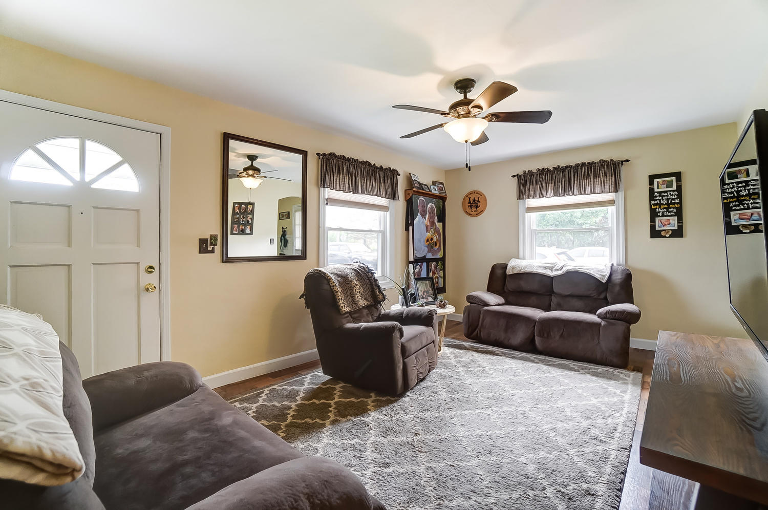 3965 New Carlisle Springfield, OH 45504 - Photo 8 of 40
