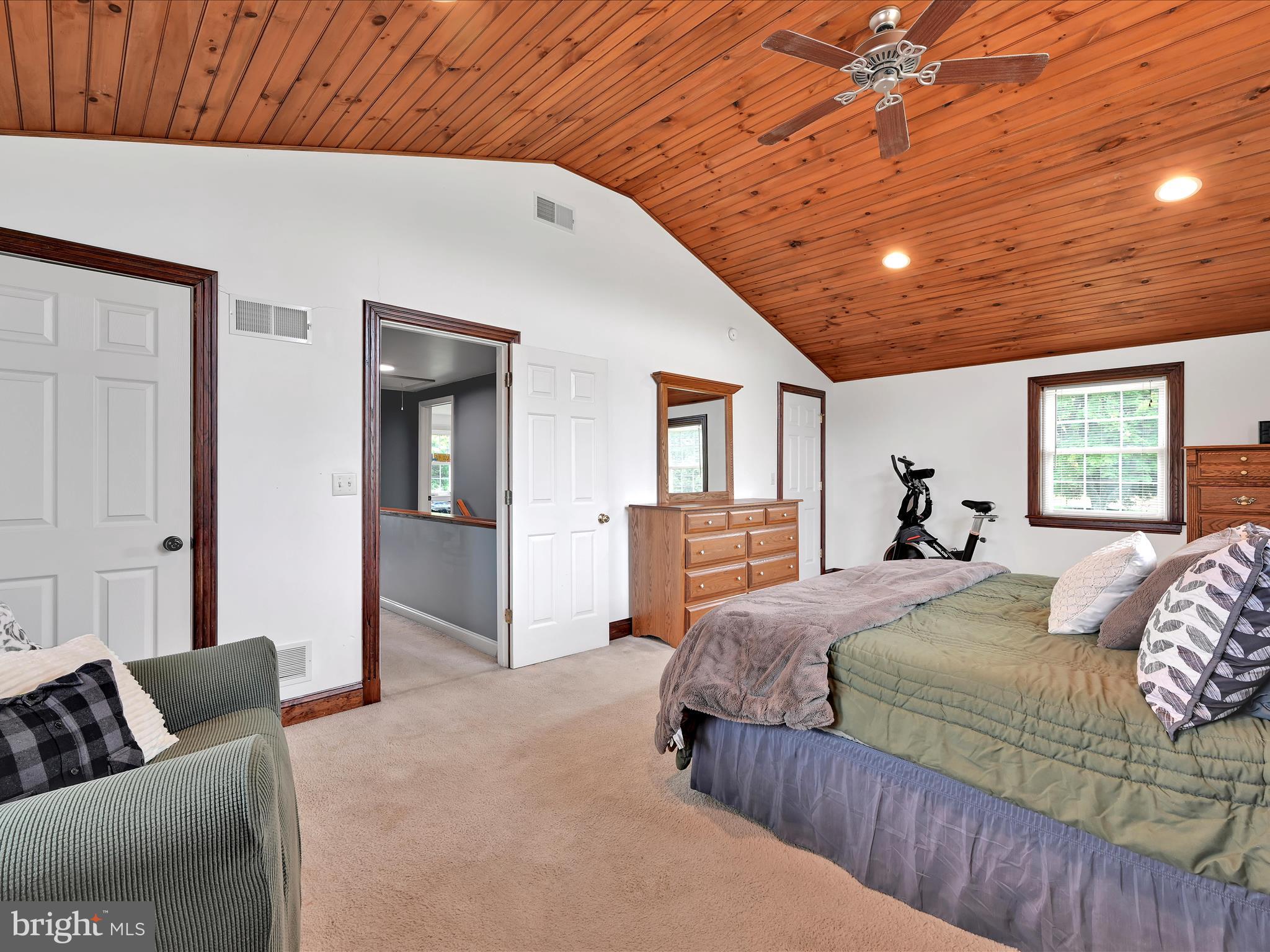 783 Drytown Road Holtwood, PA 17532 - Photo 19 of 32 Primary Bedroom