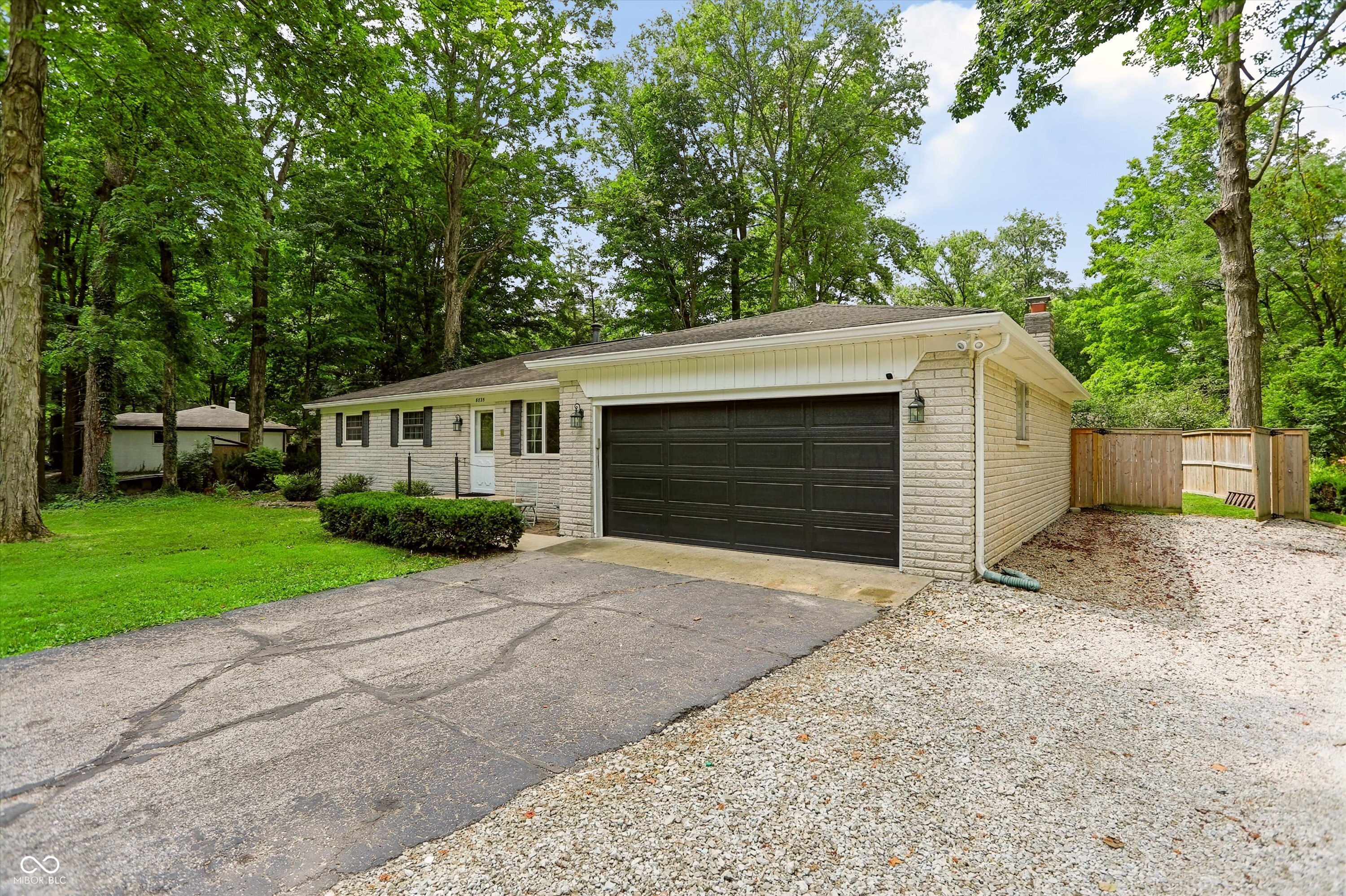 8835 West Ash Road Indianapolis, IN 46234 - Photo 37 of 47 Gallery Image 37