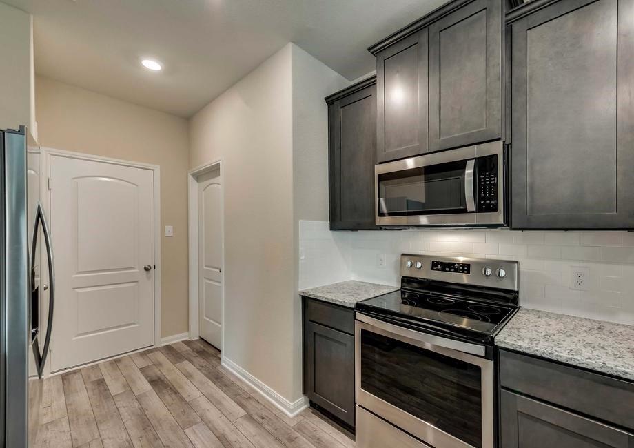 7600 Duck Bay Road Fort Worth, TX 76120 - Photo 8 of 12