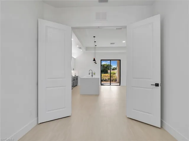 $2,100 | 1828 Northwest 21st Street, Cape Coral, FL 33993