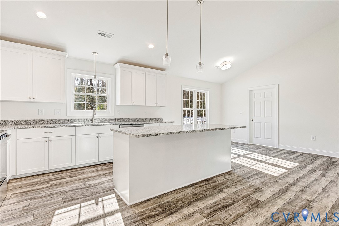 125 Ferry Landing Road Dunnsville, VA 22454 - Photo 3 of 33