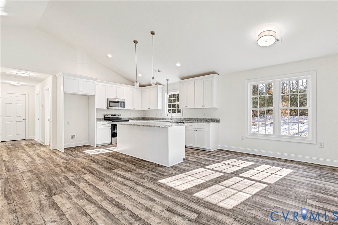 125 Ferry Landing Road Dunnsville, VA 22454 - Photo 6 of 33