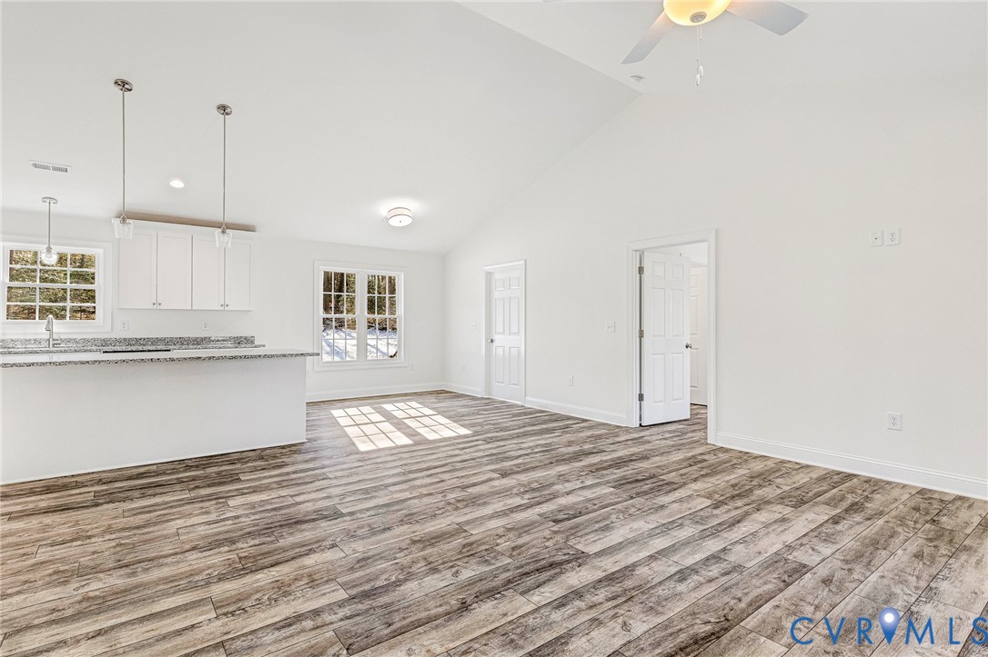 125 Ferry Landing Road Dunnsville, VA 22454 - Photo 10 of 33