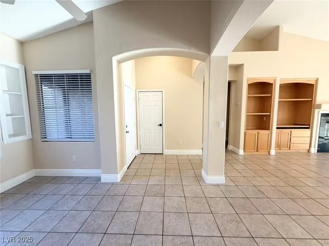 $2,200 | 2295 Tedesca Drive, Henderson, NV 89052