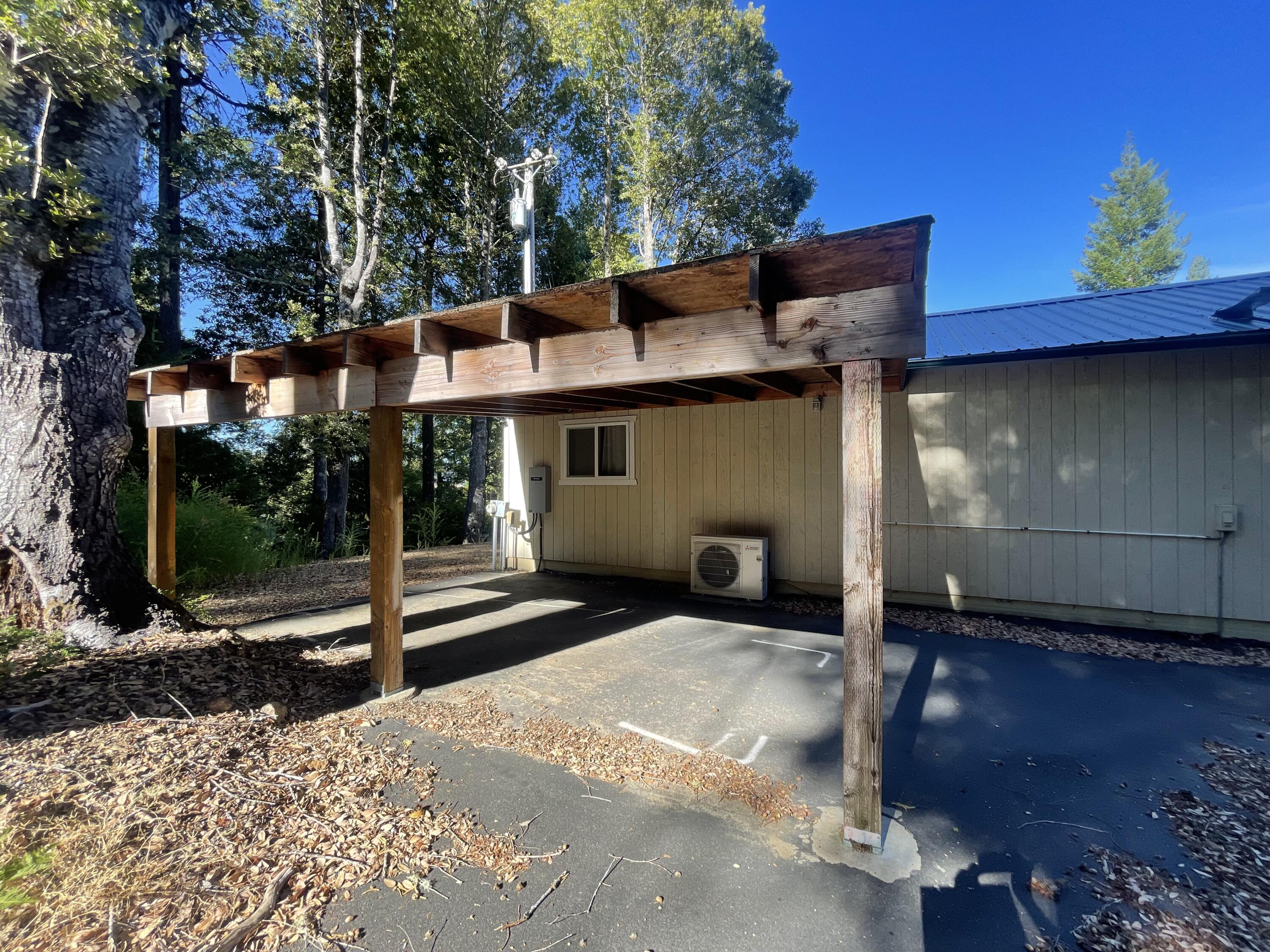 6045 Wilder Ridge Road Garberville, CA 95542 - Photo 10 of 38