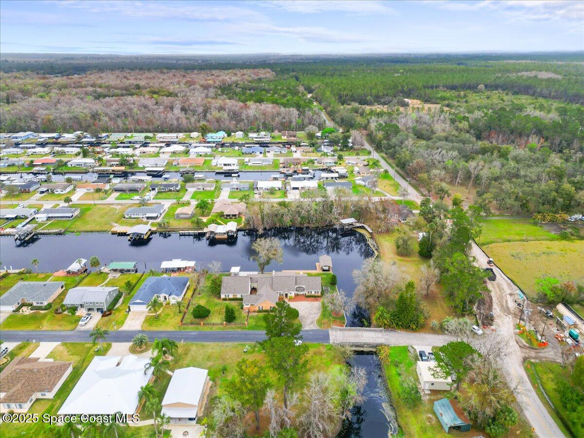 1610 Yellow Brick Road Astor, FL 32102 - Photo 62 of 69 09-Yellow Brick Rd-08