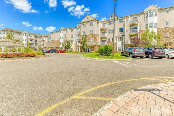 $3,150 | 123 Tower Boulevard, Piscataway, NJ 08854