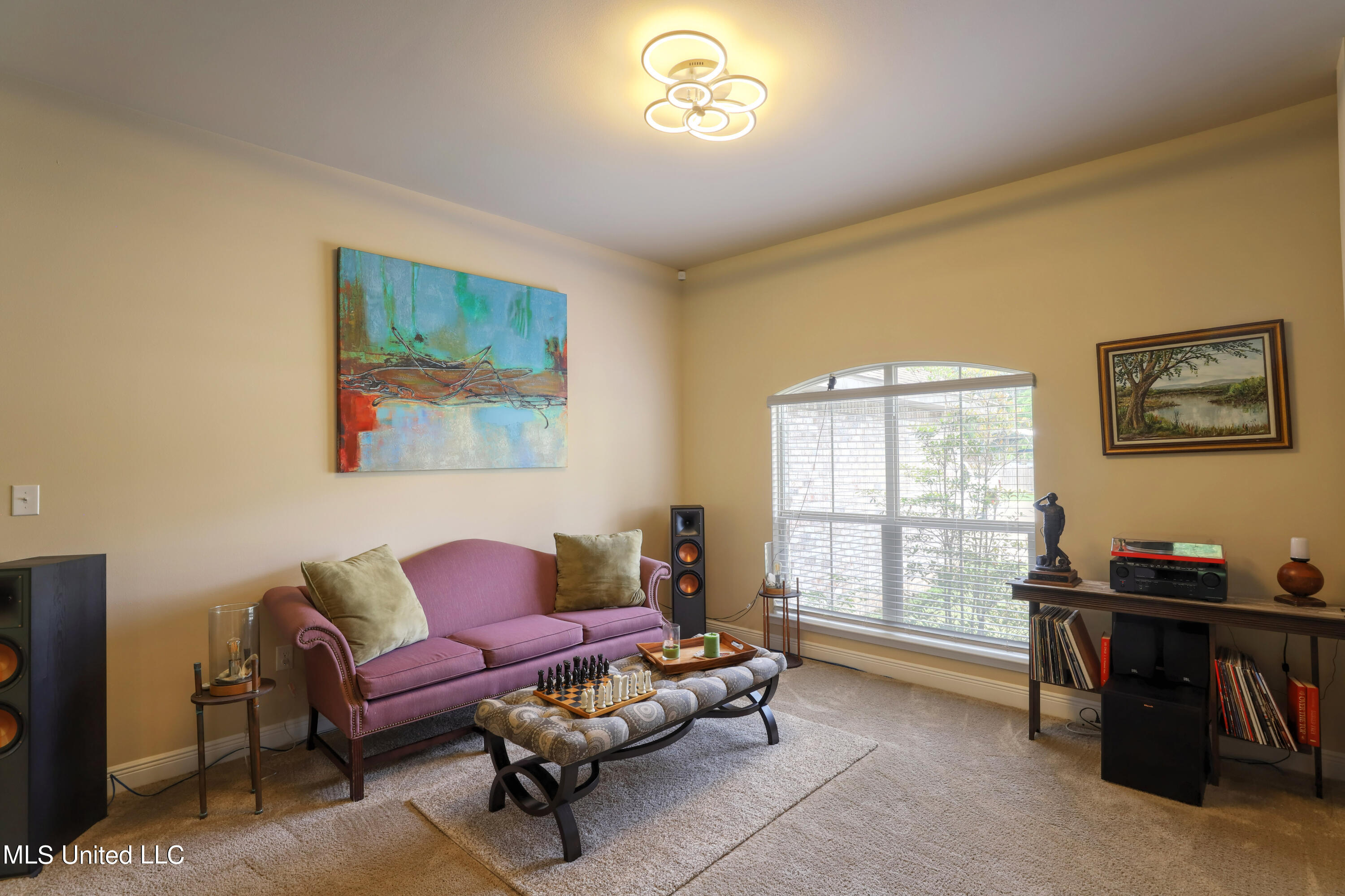 6885 Biddix Evans Road Ocean Springs, MS 39564 - Photo 5 of 26 Sitting Room
