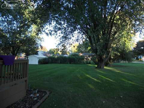 5365 Burwick Road Grand Blanc, MI 48439 - Photo 5 of 27 20376130-4.JPG