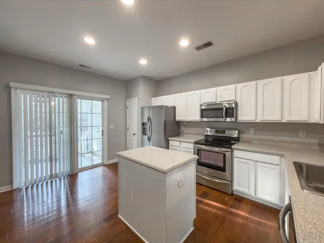 $1,795 | 204 Chinquapin Drive, Summerville, SC 29485