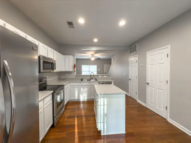 $1,795 | 204 Chinquapin Drive, Summerville, SC 29485