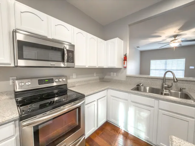 $1,795 | 204 Chinquapin Drive, Summerville, SC 29485