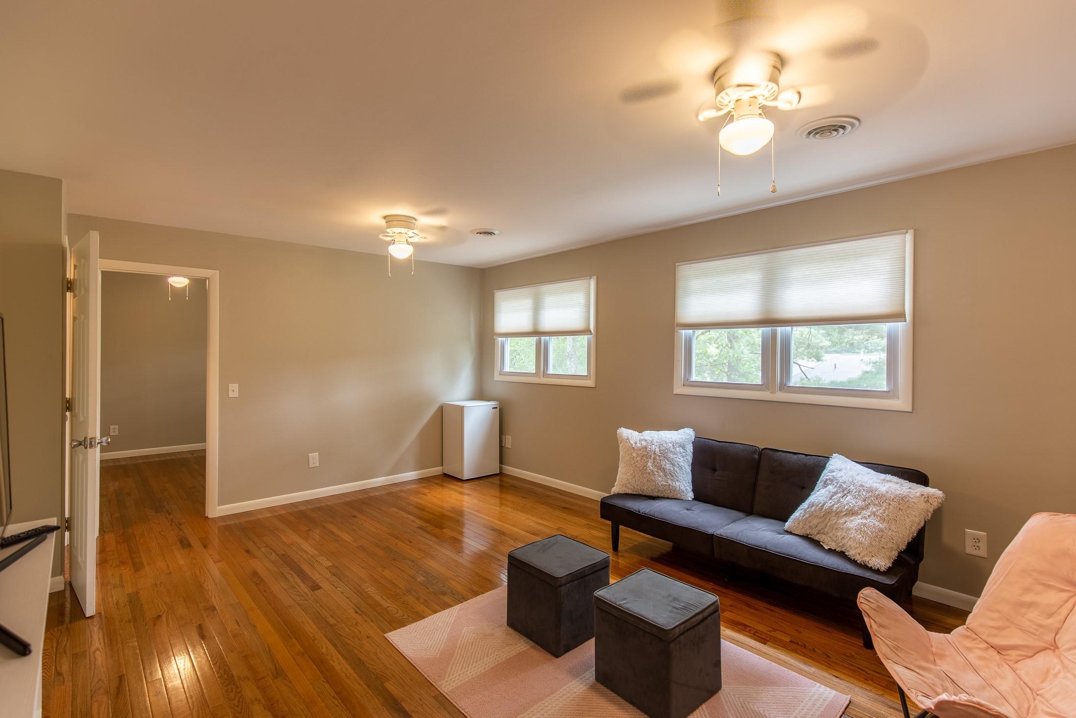 25 Compton Bristol, TN 37620 - Photo 15 of 28 Upstairs playroom