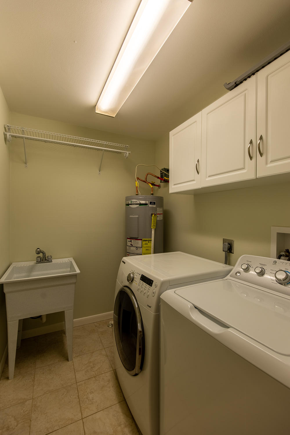 25 Compton Bristol, TN 37620 - Photo 18 of 28 Laundry