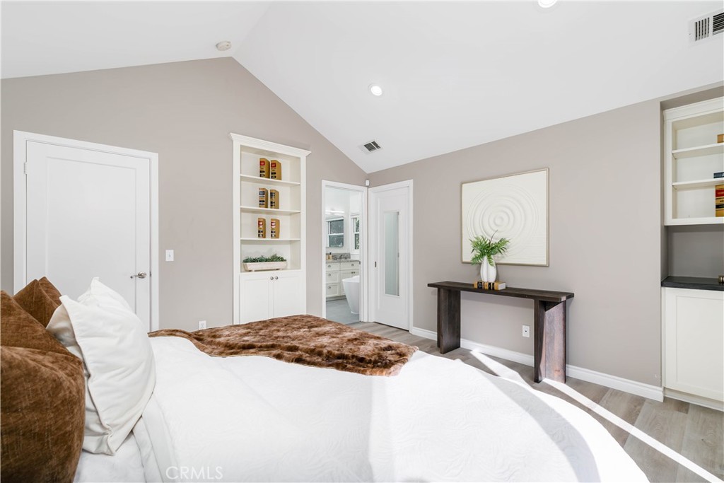 3062 Millicent Way Pasadena, CA 91107 - Photo 11 of 32