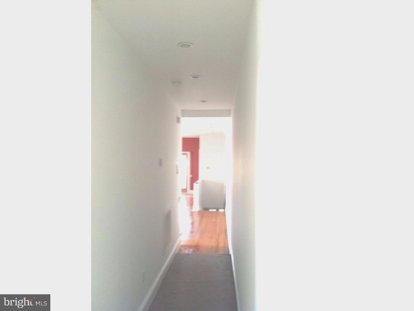 17 Morton Road, Unit B Bryn Mawr, PA 19010 - Photo 20 of 21 Hallway