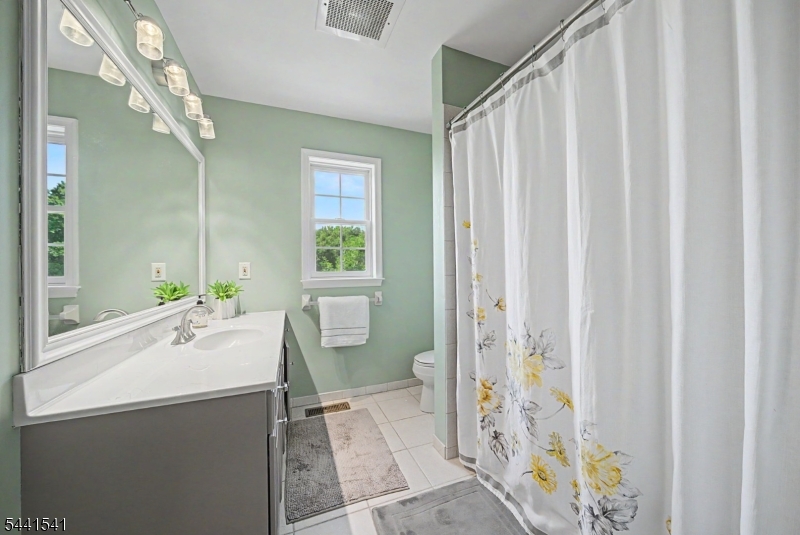 460 Shades Of Death Road Andover, NJ 07821 - Photo 26 of 48 Gallery Image 26