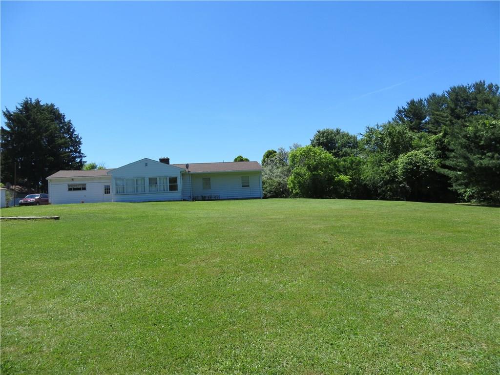 3974 Patterson Road Aliquippa, PA 15001 - Photo 14 of 14 Gallery Image 14