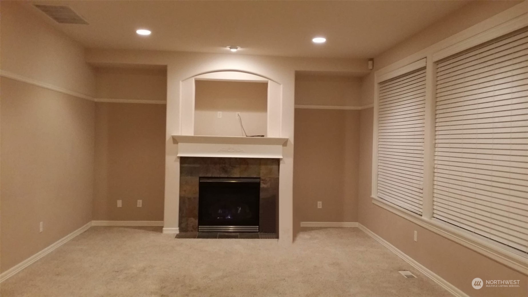 5516 Northeast 13th Place Renton, WA 98059 - Photo 7 of 8 Gallery Image 7