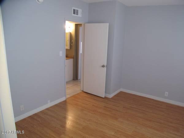 4111 East Camelback Road, Unit 20 Phoenix, AZ 85018 - Photo 8 of 13 IMG_1245
