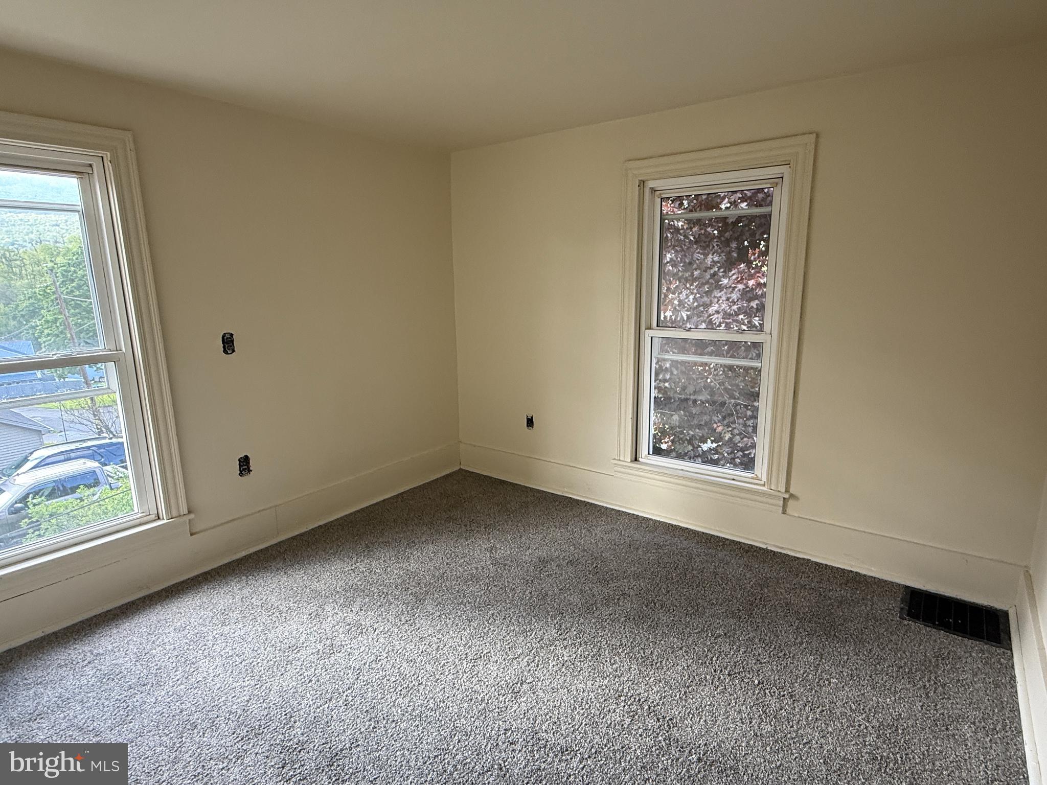 112 South Ridge Street Burnham, PA 17009 - Photo 18 of 33 an empty room with windows