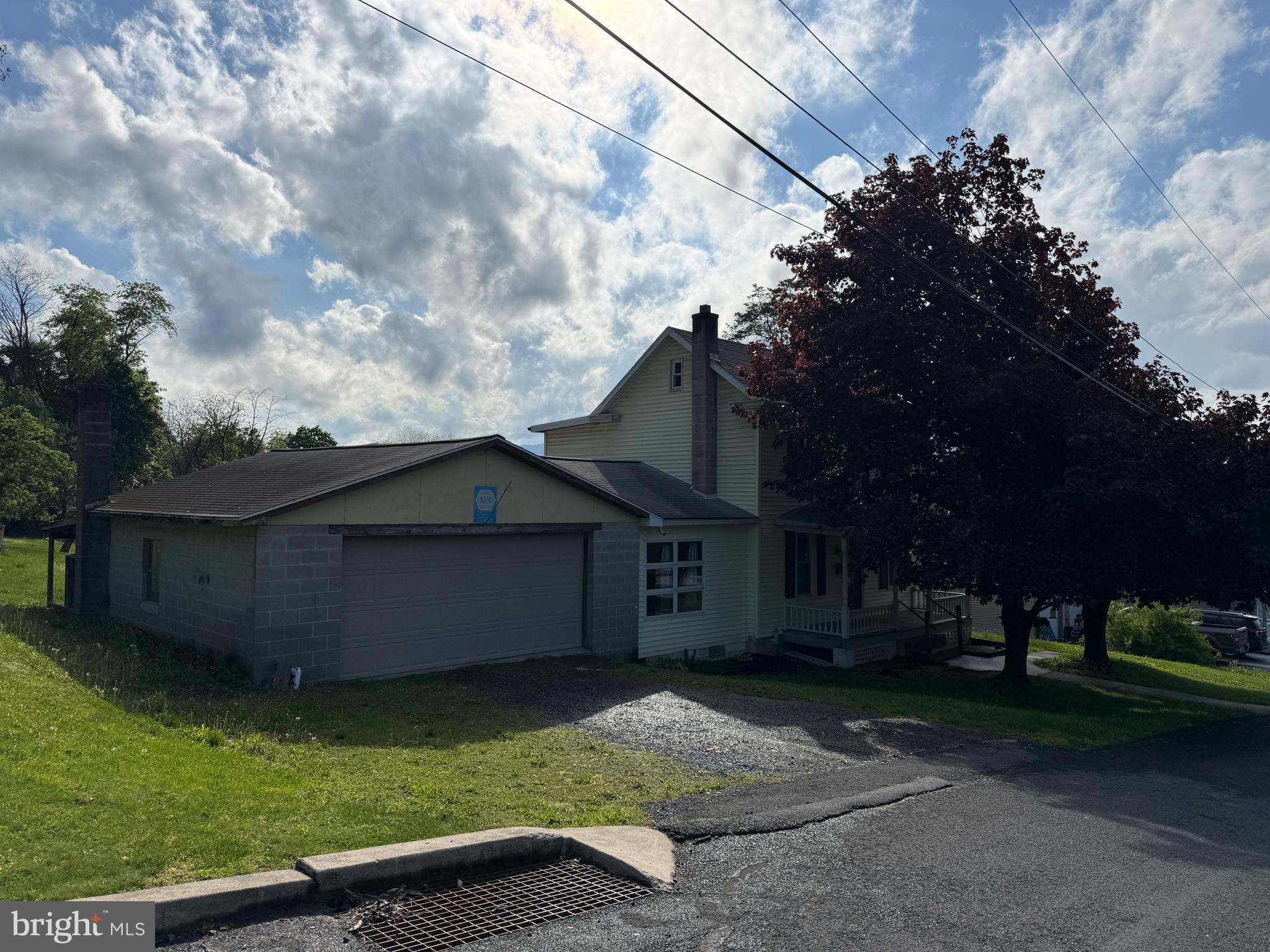 112 South Ridge Street Burnham, PA 17009 - Photo 23 of 33 a front view of a house with a garden