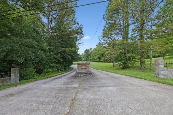 $644,000 | 432 Slow Roll Drive, Chapmansboro, TN 37035