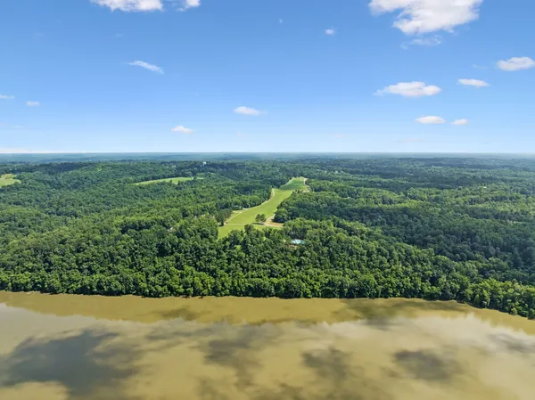 $644,000 | 432 Slow Roll Drive, Chapmansboro, TN 37035