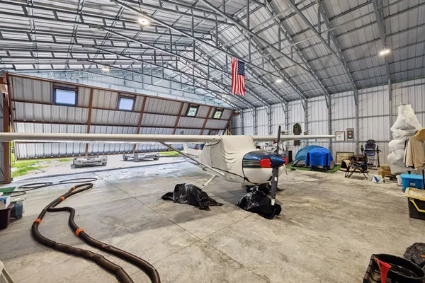 $644,000 | 432 Slow Roll Drive, Chapmansboro, TN 37035