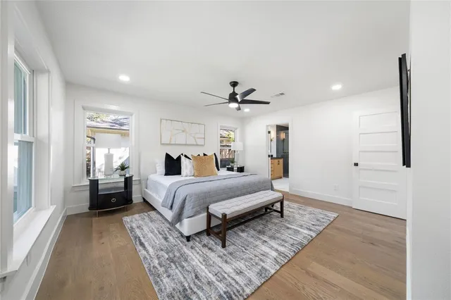 $884,900 | 6746 Braeburn Drive, Dallas, TX 75214