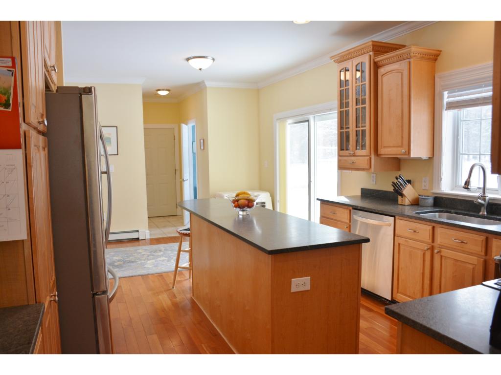 177 Stevens Road Lebanon, NH 03766 - Photo 5 of 22