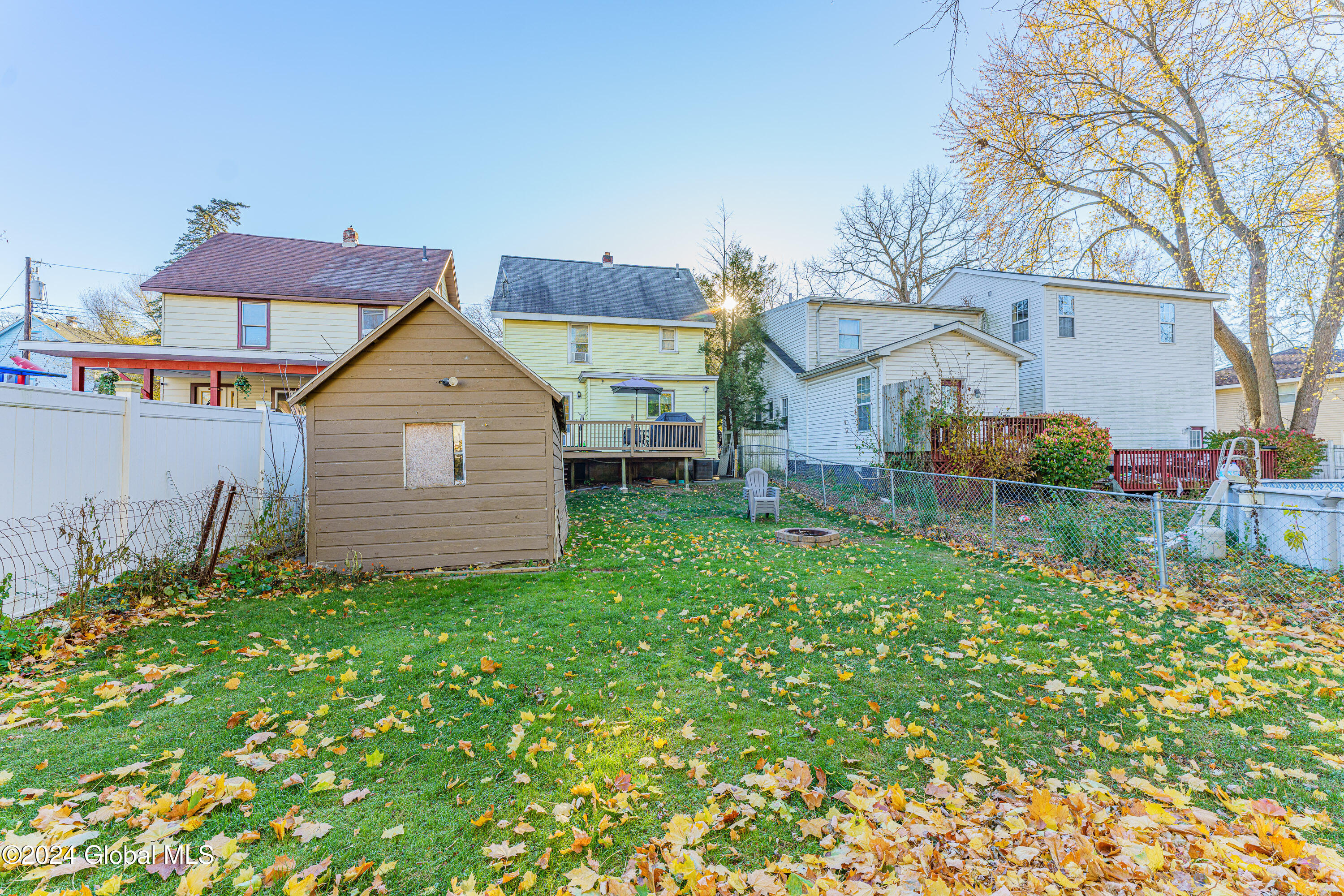 21 Manchester Road Schenectady, NY 12304 - Photo 33 of 33 Yard 7