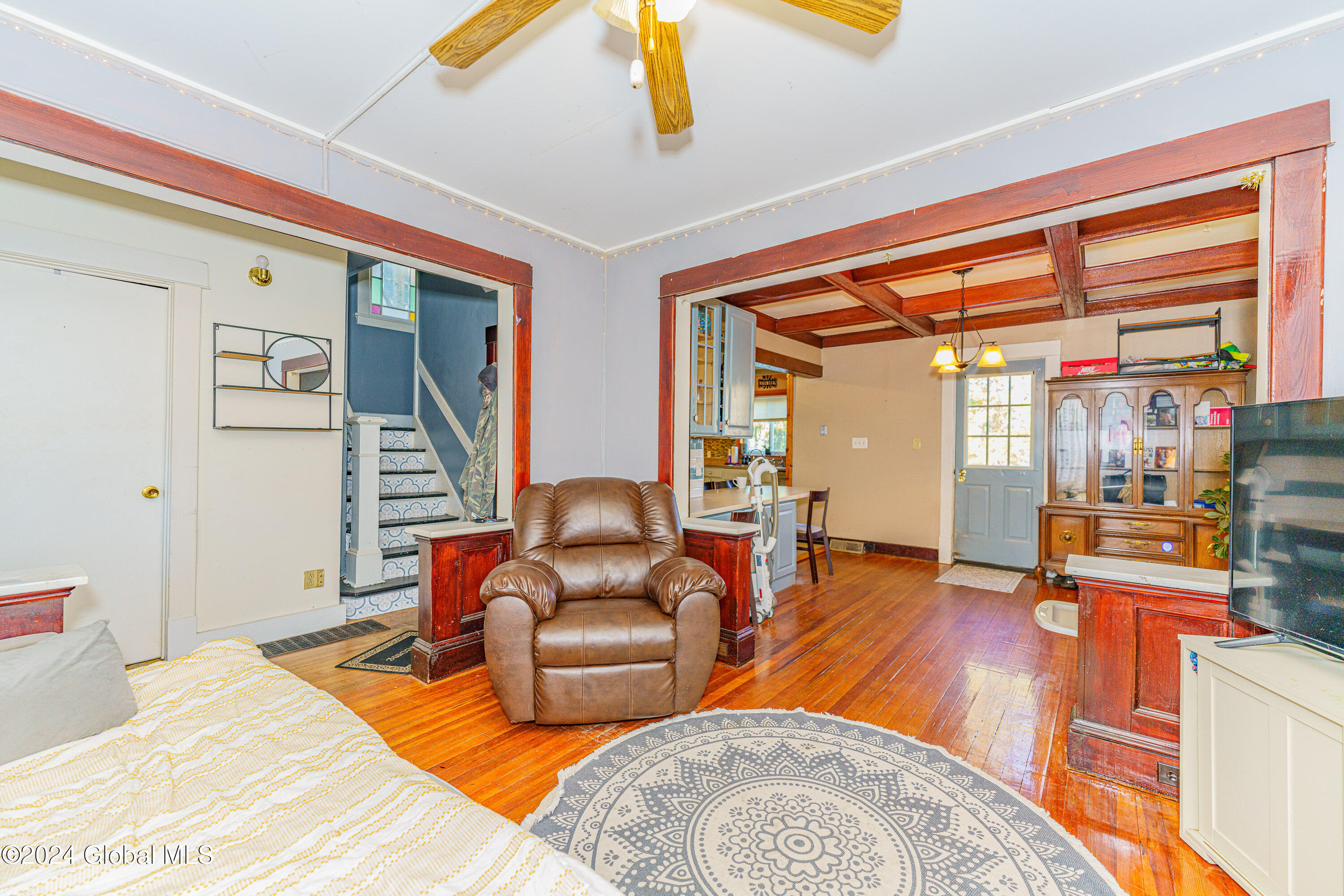 21 Manchester Road Schenectady, NY 12304 - Photo 6 of 33 1 Livingroom 3