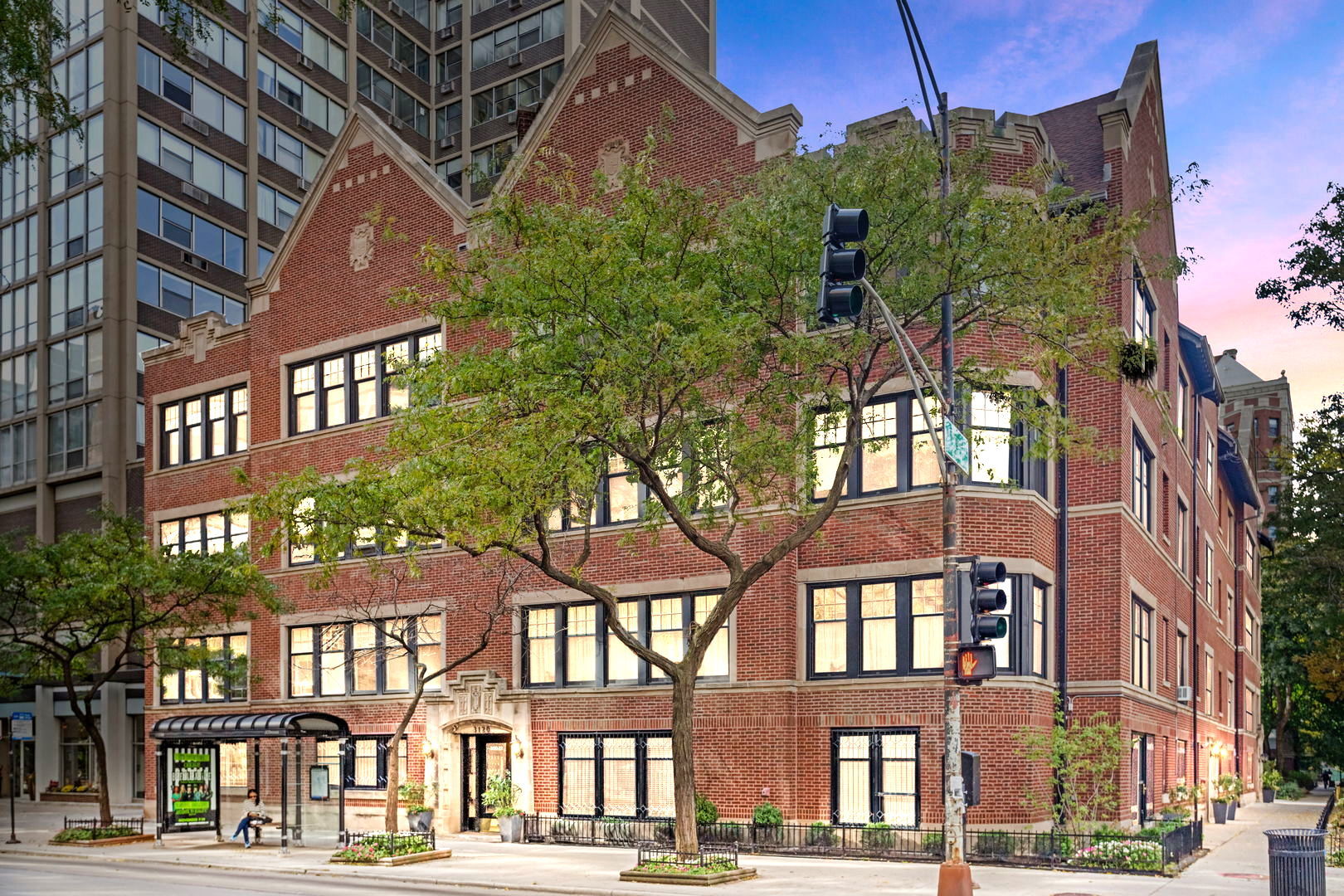 3120 North Sheridan Road, Unit AG Chicago, IL 60657 - Photo 1 of 15 Gallery Image 1