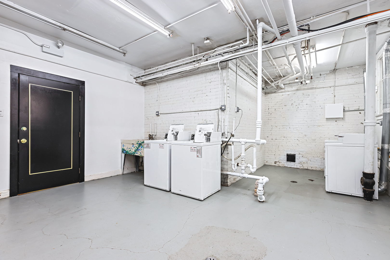 3120 North Sheridan Road, Unit AG Chicago, IL 60657 - Photo 14 of 15 Gallery Image 14