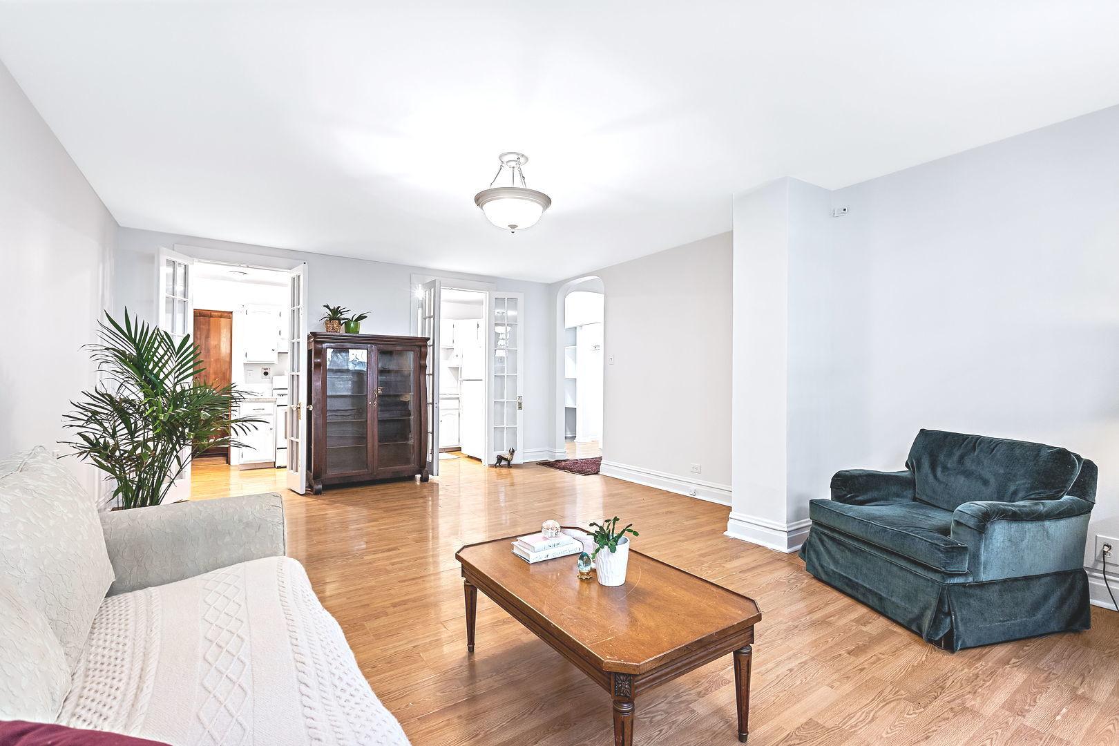 3120 North Sheridan Road, Unit AG Chicago, IL 60657 - Photo 5 of 15 Gallery Image 5
