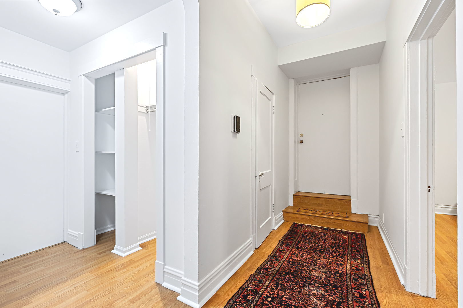 3120 North Sheridan Road, Unit AG Chicago, IL 60657 - Photo 9 of 15 Gallery Image 9